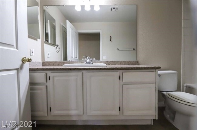 Photo - 2900 Sunridge Heights Pkwy Unidad 1914