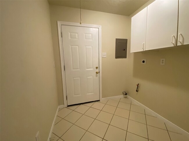 Photo - 311 Willowick St