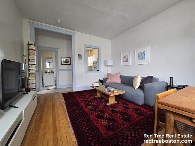 1560 Commonwealth Ave Unit 1
