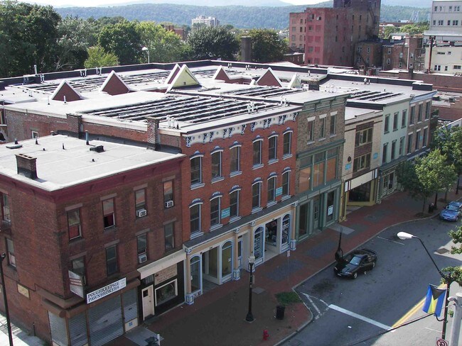 Photo - Behrends Courts