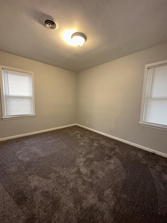 Photo - 10813 Whitehill St