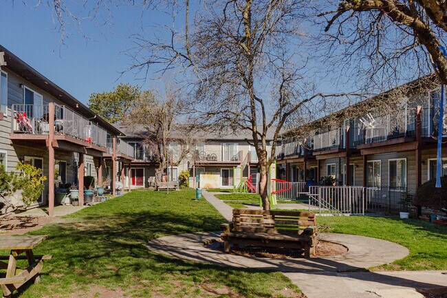 Photo - Gateway Park