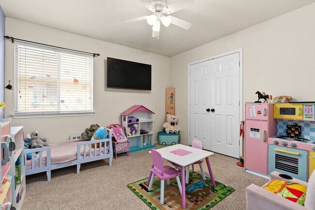 Photo - 5400 Birmingham Cir