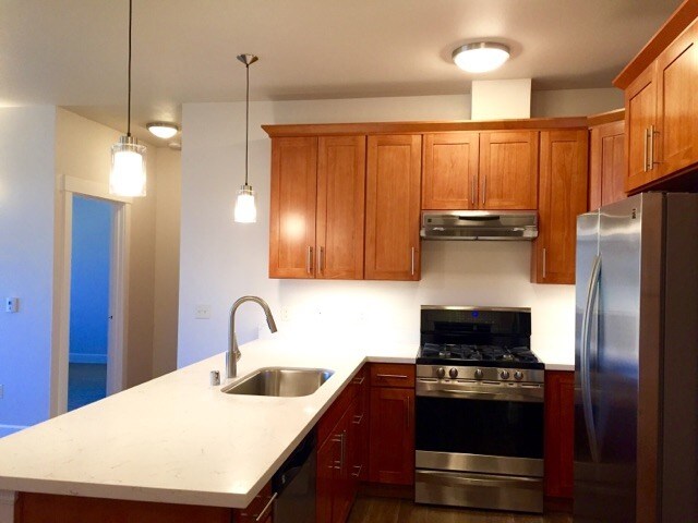 Photo - Meydenbauer Creek Apartments