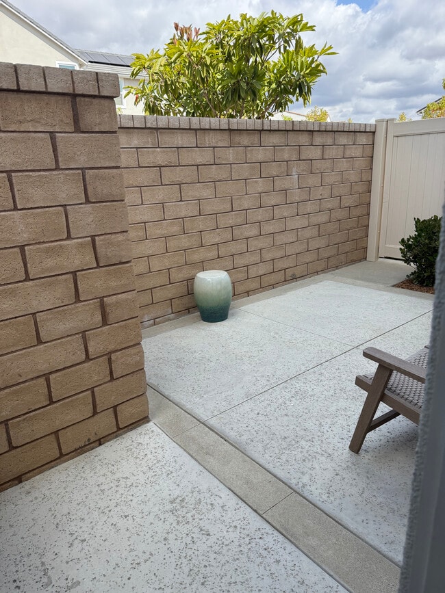 350 San Lorenzo Rd Unidad One Bedroom Apartment