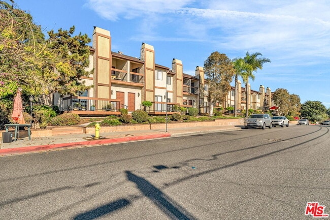 Photo - 2333 241st St Unidad 3