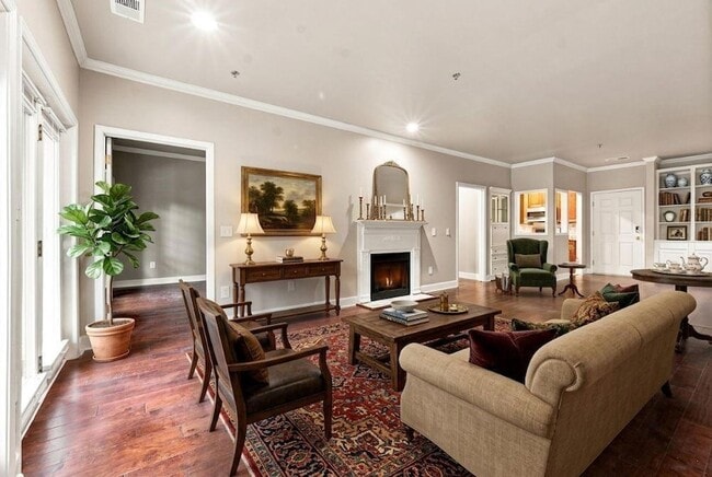 Photo - 2865 Lenox Rd NE Unidad 210