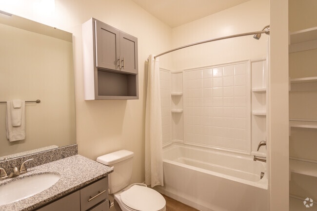 2BR,2BA