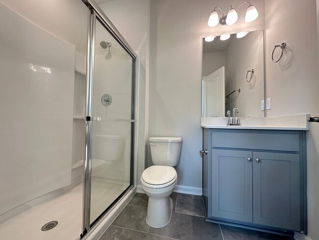 Photo - 1604 Tamarisk Ln