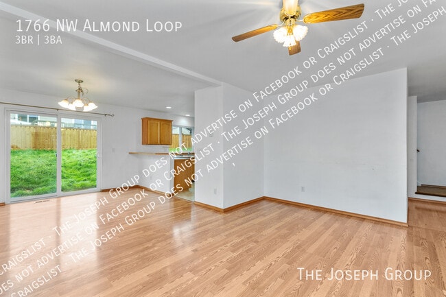 Photo - 1766 NW Almond Loop