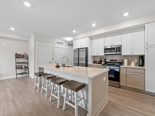 Photo - Stylish Townhome in Sought-After Ashburn L... Unidad Apt 107
