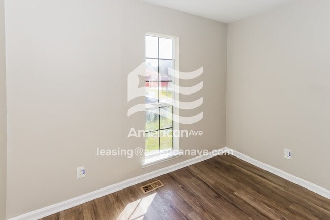 Photo - 113 Jacobs Ln