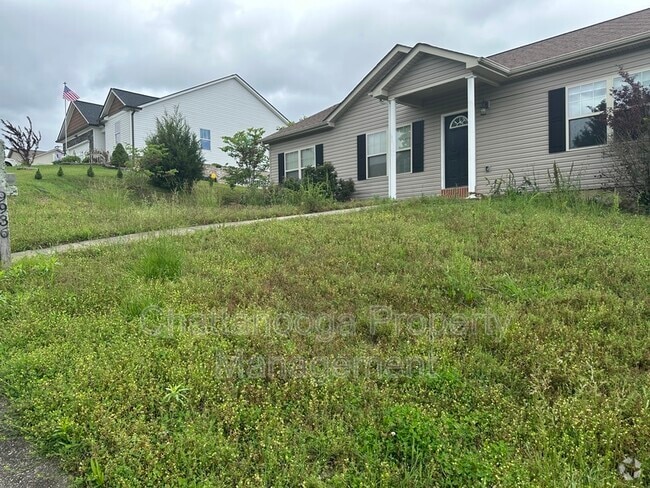 Building Photo - 9936 Falcon Crest Dr Rental