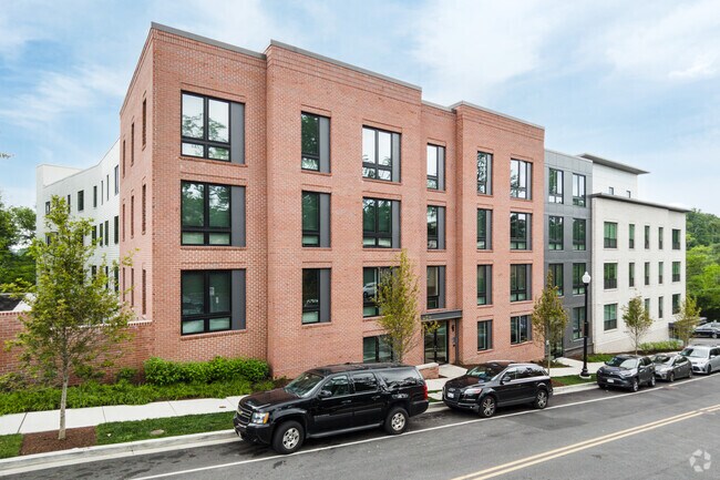 The Terraces at Arlington View East