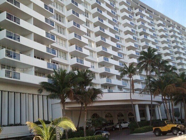 Building Photo - 100 Lincoln Rd Unit 1206 Rental