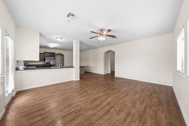 Photo - 601 Silver Wing Dr