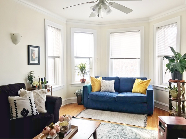 Photo - 5419 N Artesian Ave Apartment Unit 1