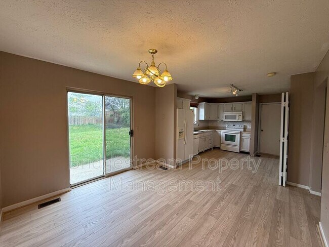 Photo - 381 Sherman Dr