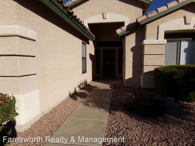 Photo - 4 br, 2.5 bath House - 4354 E Danbury Rd