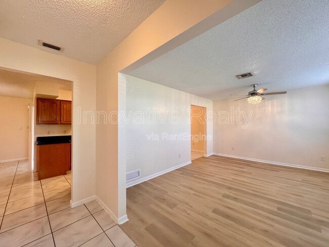 Photo - 1005 Bradford Dr