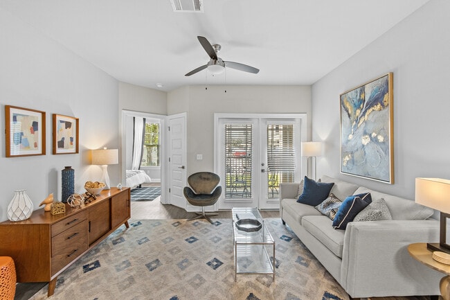 Photo - Heights at Hammond