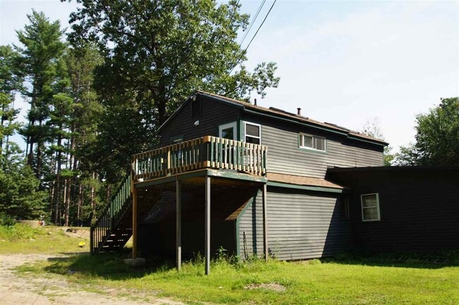 Building Photo - 30 Coburn St Unit 3