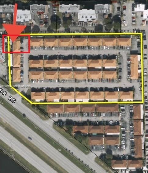 Photo - 10101 W Okeechobee Rd Unidad 1201