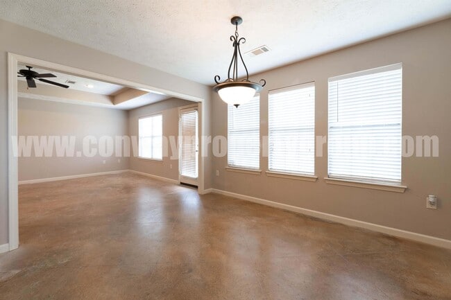 Photo - 965 Wineberry Rd