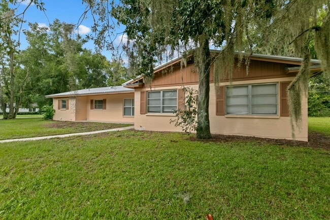 Photo - Affordable Remodeled Home near UF Campus