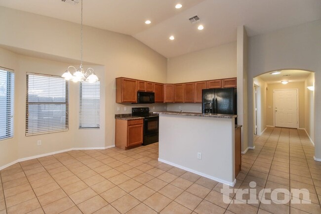 Photo - 11791 W Belmont Dr