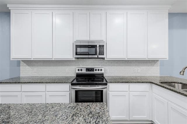 Photo - 652 River Garden Dr