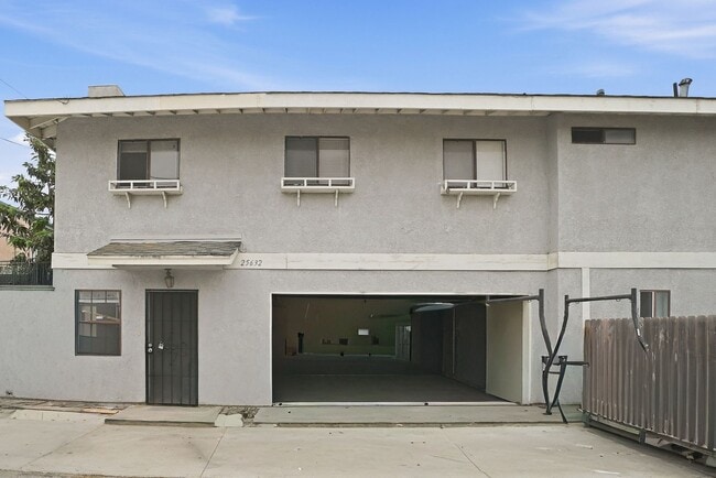 25630 President Ave Unit 25632