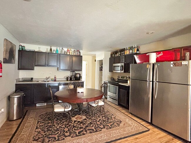 Photo - 1207-1207 Euclid Ave Apartamento Unidad 1203