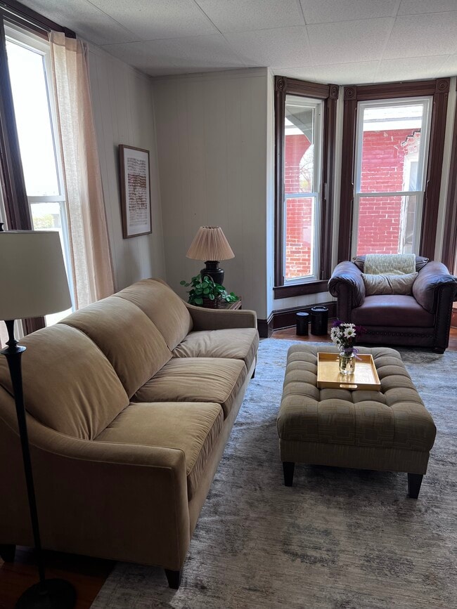 Photo - 1036 Santa Fe St