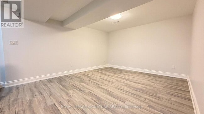 Photo - 1980 Liverpool Rd