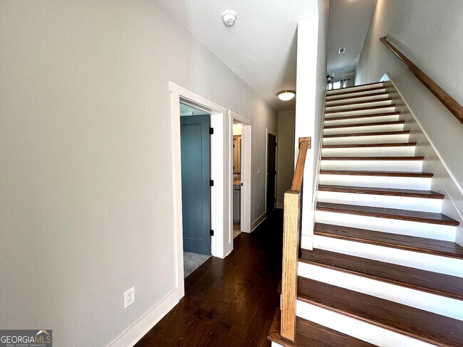 Photo - 3177 Kincaid Dr