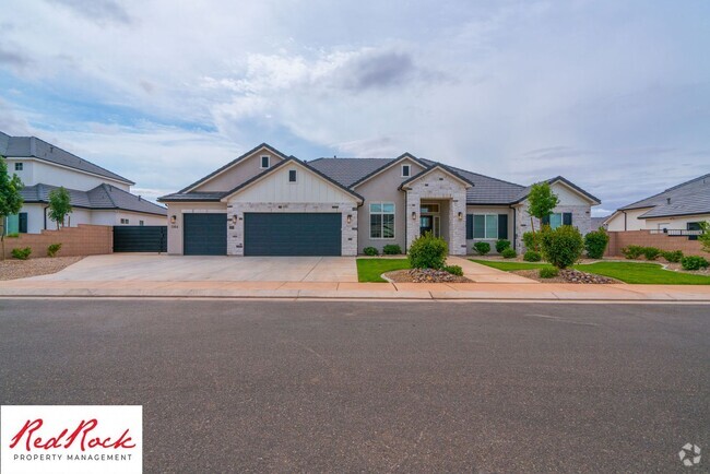 Building Photo - Beautiful 3 Bedroom and 3 Bathroom Home wi...