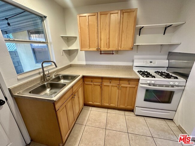 Photo - 5156 W 131st St