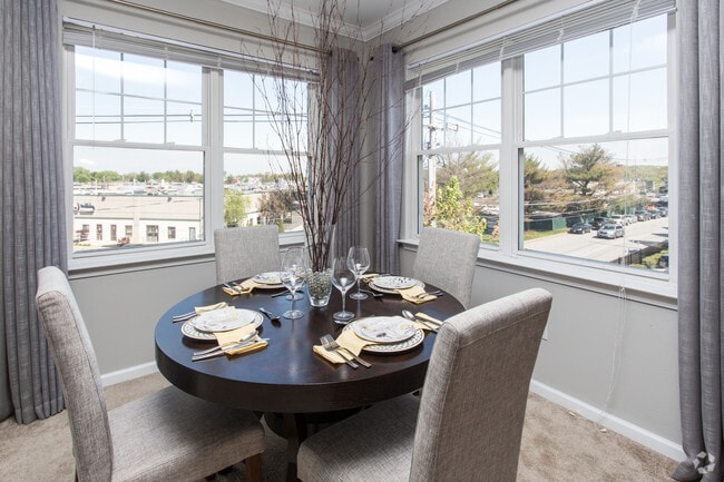 Model- Dining