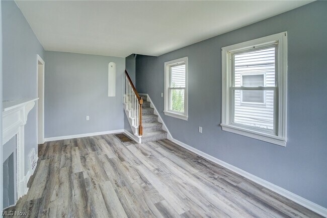 Photo - 662 Lincoln Blvd