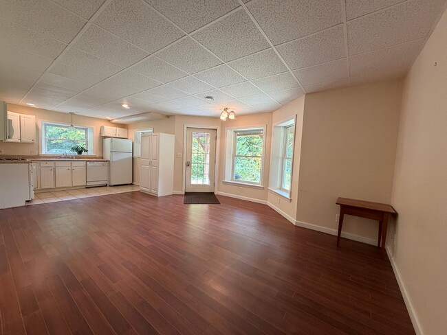 490 Gulf Rd Unit 1B