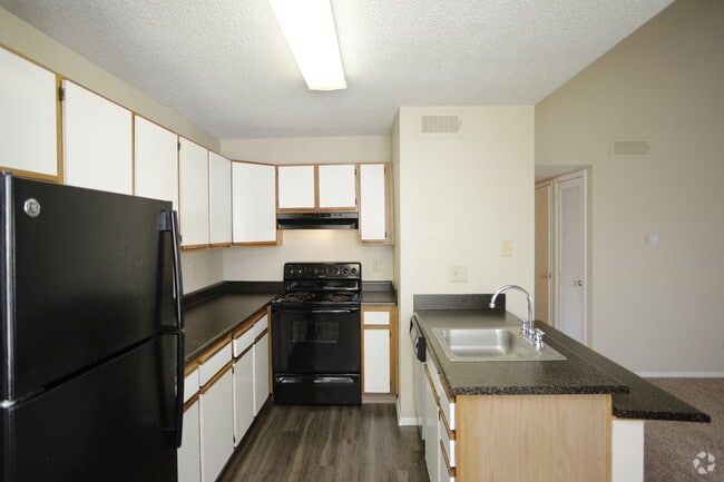 Woodlake Village Apartments - Woodlake Village Apartments
