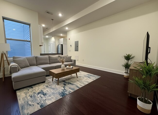 Photo - 1431 N 5th St Unit 6