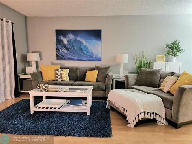 Photo - 285 SE 10th St Condo Unit 8A