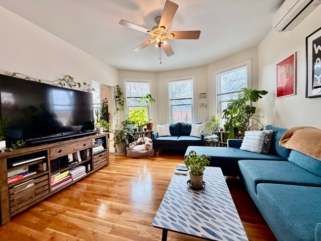 Photo - 35 Harvard St Unidad 2