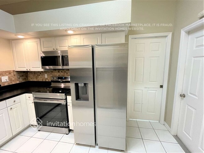 Photo - 7900 Hamlet Dr