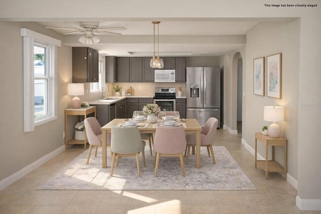 Photo - 6525 Manila Palm Way