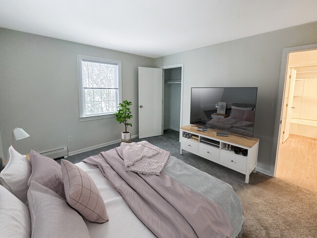 Photo - Derry C.C. Estates