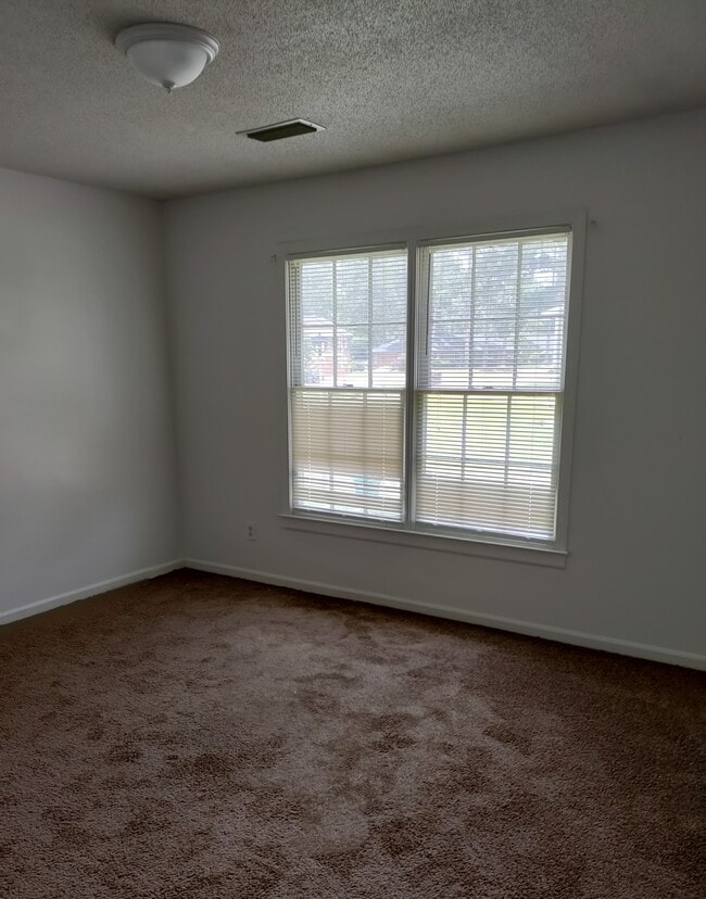 Photo - 1215 Westwood Dr