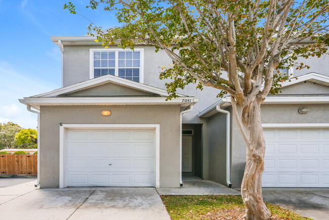 Building Photo - 7041 Opal Dr Rental